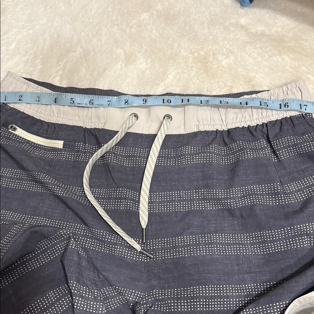 VUORI Shorts - Picture 7 of 7